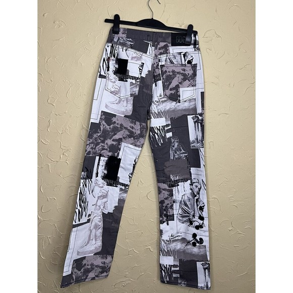 Urban Outfitters BDG Printed Jeans Size 27 Box 5/20 - Picture 2 of 3